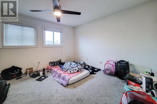 5213 Palomar Crescent, Mississauga, ON - Indoor