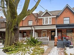 49 GRENADIER ROAD  Toronto, ON M6R 1R1