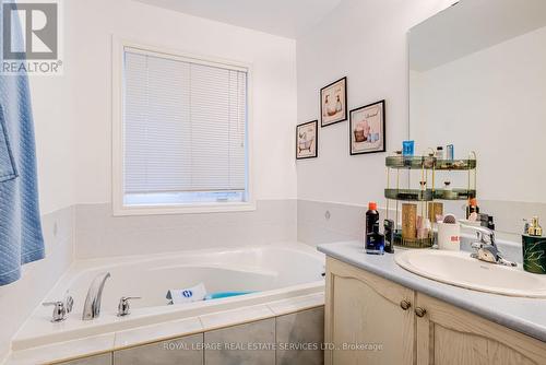 1337 Kestell Boulevard, Oakville, ON - Indoor Photo Showing Bathroom
