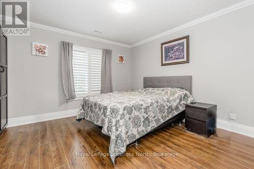 47 Clover Crescent, Wasaga Beach, ON - Indoor Photo Showing Bedroom