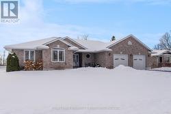 17 MINTO STREET  Whitewater Region, ON K0J 1C0