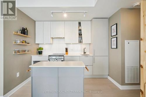 4004 - 3900 CONFEDERATION PARKWAY  Mississauga, ON L5B 0M3