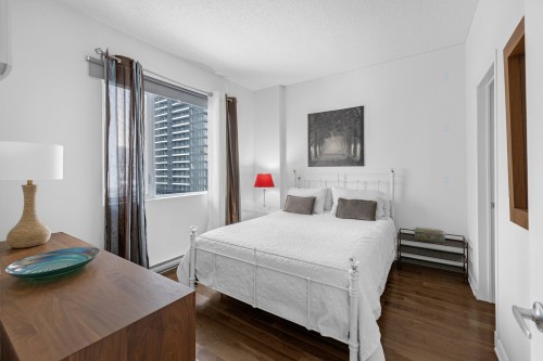 Bedroom - 2108-1200 Rue St-Jacques, Montréal (Ville-Marie), QC - Indoor Photo Showing Bedroom