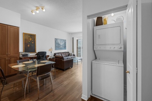 Laundry - 2108-1200 Rue St-Jacques, Montréal (Ville-Marie), QC - Indoor Photo Showing Laundry Room