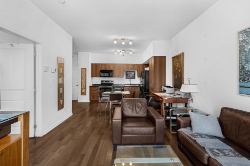 Living Room - 2108-1200 Rue St-Jacques, Montréal (Ville-Marie), QC - Indoor