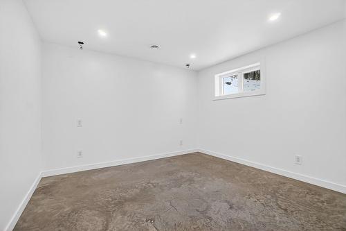 Chambre à coucher - 140 Ch. De L'Altitude, Saint-Côme, QC - Indoor Photo Showing Other Room