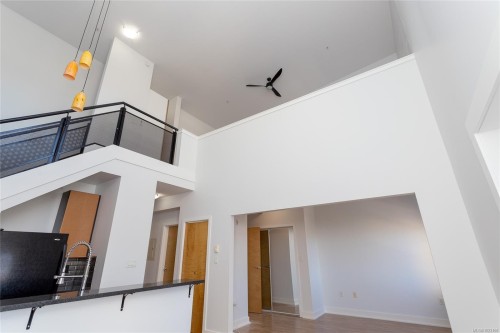 323-599 Pandora Ave, Victoria, BC - Indoor Photo Showing Other Room