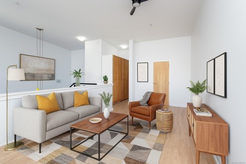 323-599 Pandora Ave, Victoria, BC - Indoor Photo Showing Living Room
