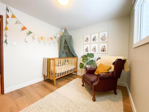 6 Beech Cresent, Ear Falls, ON - Indoor Photo Showing Other Room