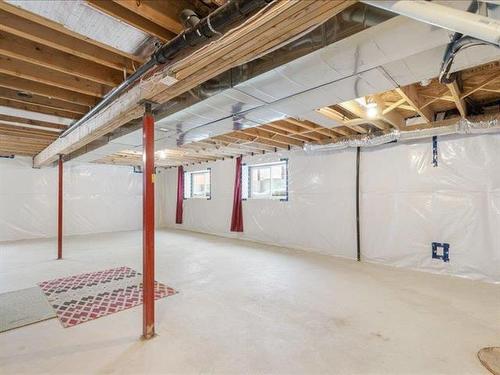 22 Mccrindle Bay, Winnipeg, MB 