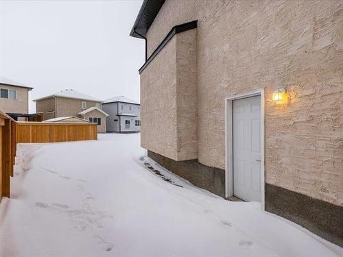 22 Mccrindle Bay, Winnipeg, MB 