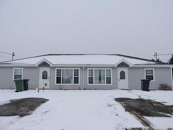 8-10 WILLIAMS Gate  Stratford, PE C1B 0C6