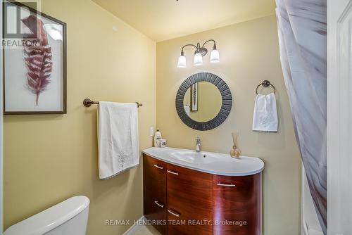 415 Riverside Drive, Welland (Broadway), ON - Indoor Photo Showing Bathroom