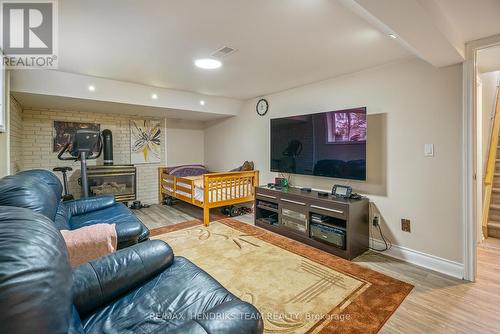 415 Riverside Drive, Welland (Broadway), ON - Indoor