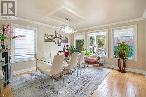 415 Riverside Drive, Welland (Broadway), ON - Indoor Photo Showing Dining Room