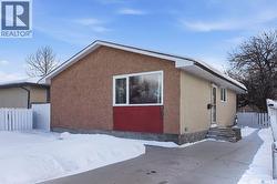 3205 33rd STREET W  Saskatoon, SK S7L 4R1