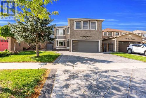 6200 Osprey Boulevard, Mississauga, ON - Outdoor With Facade