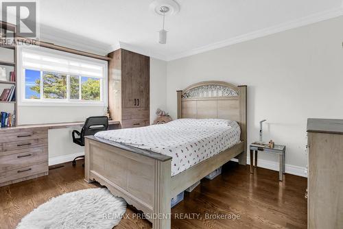 6200 Osprey Boulevard, Mississauga, ON - Indoor Photo Showing Bedroom