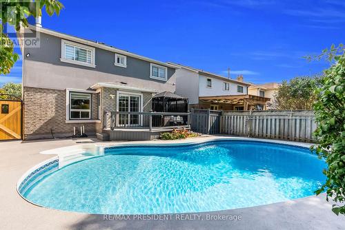 6200 Osprey Boulevard, Mississauga, ON - Outdoor With In Ground Pool With Deck Patio Veranda With Backyard