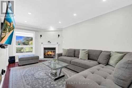 6200 Osprey Boulevard, Mississauga, ON - Indoor Photo Showing Living Room With Fireplace