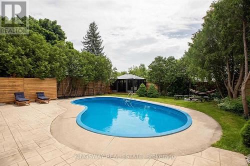 2594 Bromsgrove Road, Mississauga, ON - Outdoor With In Ground Pool With Backyard