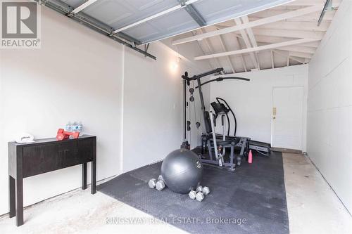 2594 Bromsgrove Road, Mississauga, ON - Indoor Photo Showing Other Room