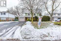 15 RICHMOND DRIVE  Brampton, ON L6W 2E7