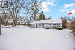 891 BURR STREET  Sarnia, ON N7V 2Y3