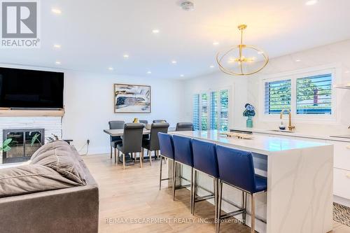 23 West Hampton Road, St. Catharines, ON - Indoor With Fireplace