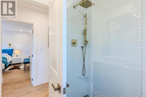 23 West Hampton Road, St. Catharines, ON - Indoor Photo Showing Bathroom