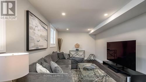 7 Briarhill Place, London East (East A), ON - Indoor