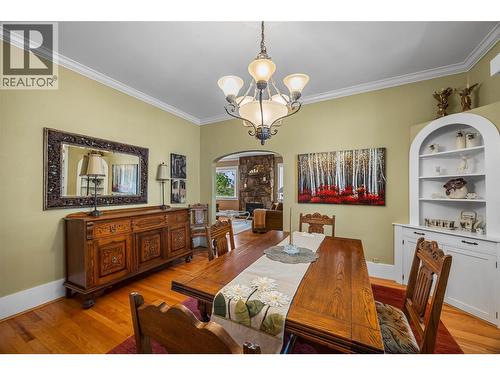 141 Connaught Road, Kamloops, BC - Indoor Photo Showing Dining Room