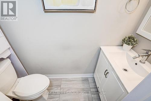 699 Baker Hill Boulevard, Whitchurch-Stouffville, ON - Indoor Photo Showing Bathroom