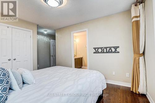 699 Baker Hill Boulevard, Whitchurch-Stouffville, ON - Indoor Photo Showing Bedroom