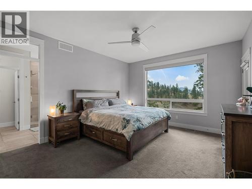 2573 Crown Crest Drive, West Kelowna, BC - Indoor Photo Showing Bedroom