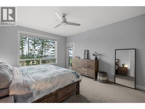 2573 Crown Crest Drive, West Kelowna, BC - Indoor Photo Showing Bedroom