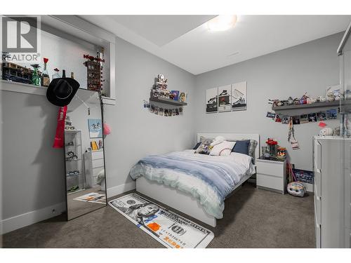 2573 Crown Crest Drive, West Kelowna, BC - Indoor Photo Showing Bedroom