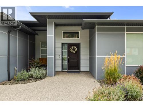 2573 Crown Crest Drive, West Kelowna, BC - Outdoor With Exterior