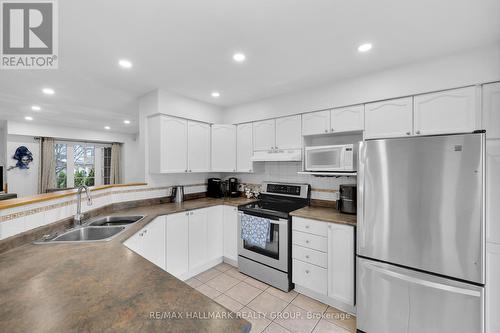 142 Inverkip Avenue, Ottawa, ON - Indoor Photo Showing Kitchen With Double Sink