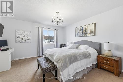 142 Inverkip Avenue, Ottawa, ON - Indoor Photo Showing Bedroom