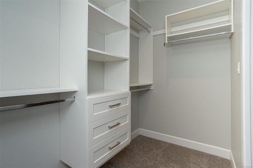 5607 Capstone Pl, Duncan, BC - Indoor With Storage