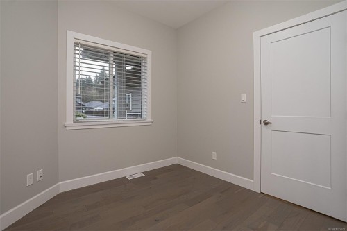 5607 Capstone Pl, Duncan, BC - Indoor Photo Showing Other Room