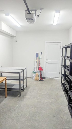 5607 Capstone Pl, Duncan, BC - Indoor Photo Showing Other Room