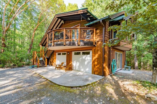 1100 Keith Rd, Qualicum Beach, BC 