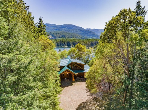 1100 Keith Rd, Qualicum Beach, BC 
