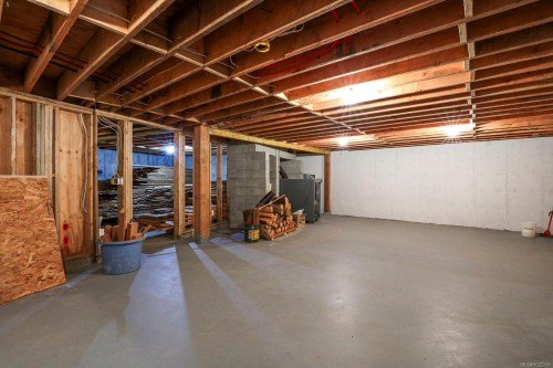 1100 Keith Rd, Qualicum Beach, BC 
