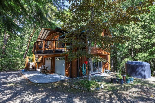 1100 Keith Rd, Qualicum Beach, BC 