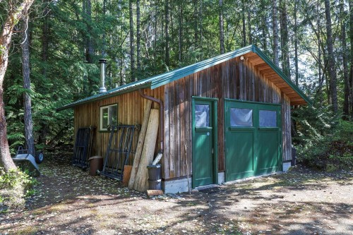 1100 Keith Rd, Qualicum Beach, BC 