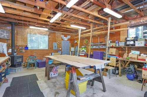 1100 Keith Rd, Qualicum Beach, BC 