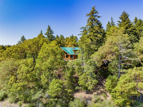 1100 Keith Rd, Qualicum Beach, BC 